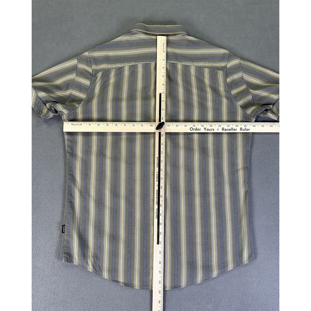 Kuhl Shirt Mens Small Green Suncel Aztec Stripe Minimalist Outdoor Performance - Picture 6 of 8
